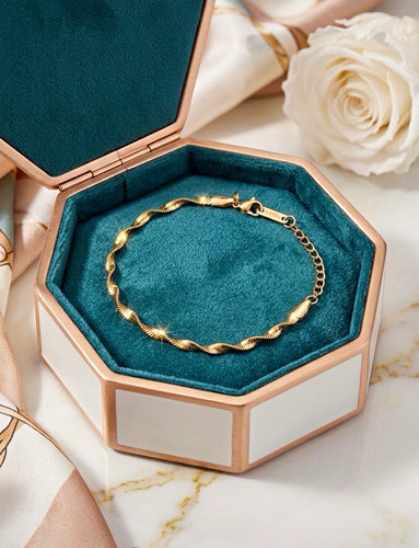 Gold tone twisted - gold,