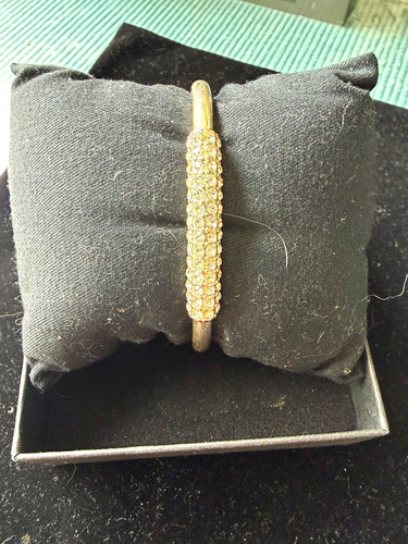 Gold tone pavé - crystal, bangle